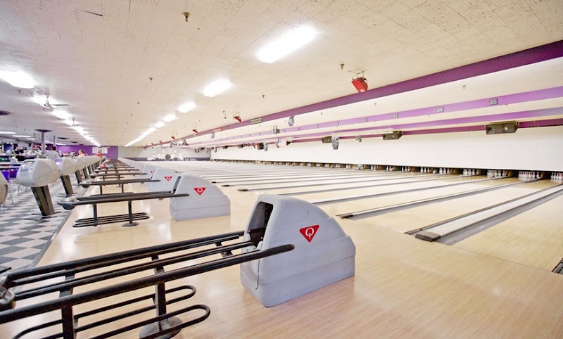 Diversey River Bowl