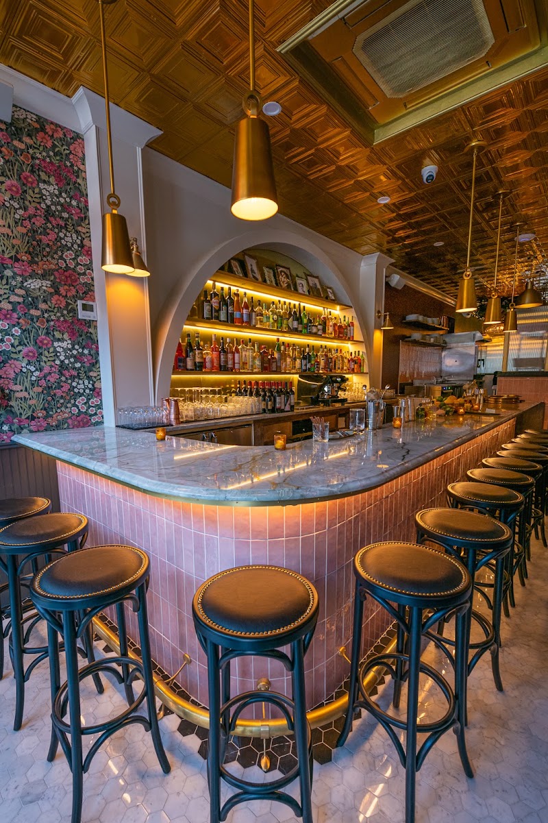 Bar Louise