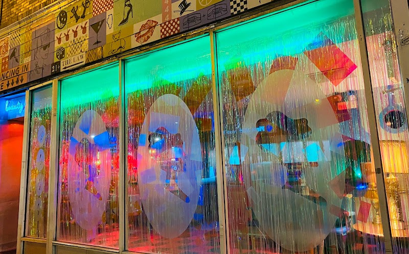 Beauty Bar Chicago